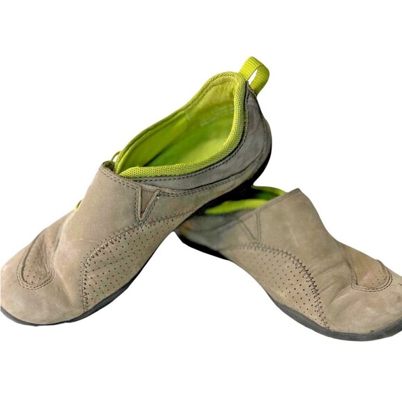 Clarks Privo Shoes Womens Size 5.5 Gray Green Slip On Comfort Walking Casual - Picture 1 of 5
